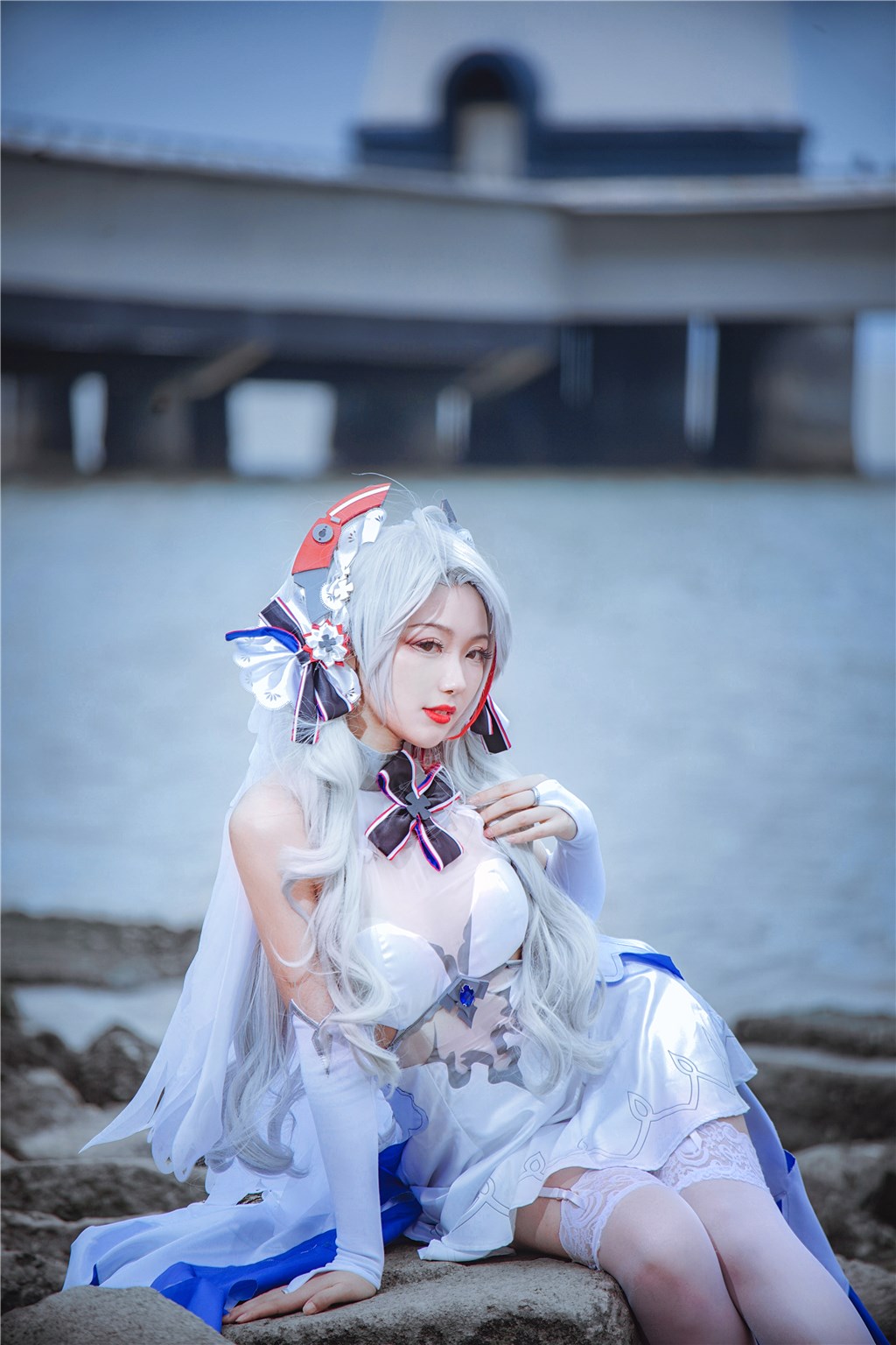 【黑料网】内幕直击：豪门贵族亲信暗中操作，牵出娱乐圈最隐秘的秘密！